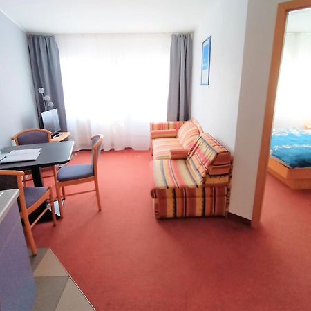 Bodensee Gaestehaus Tettnang Albergo Ngoại thất bức ảnh
