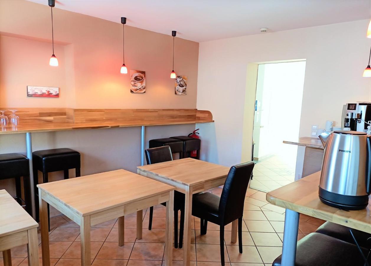 Bodensee Gaestehaus Tettnang Albergo Ngoại thất bức ảnh